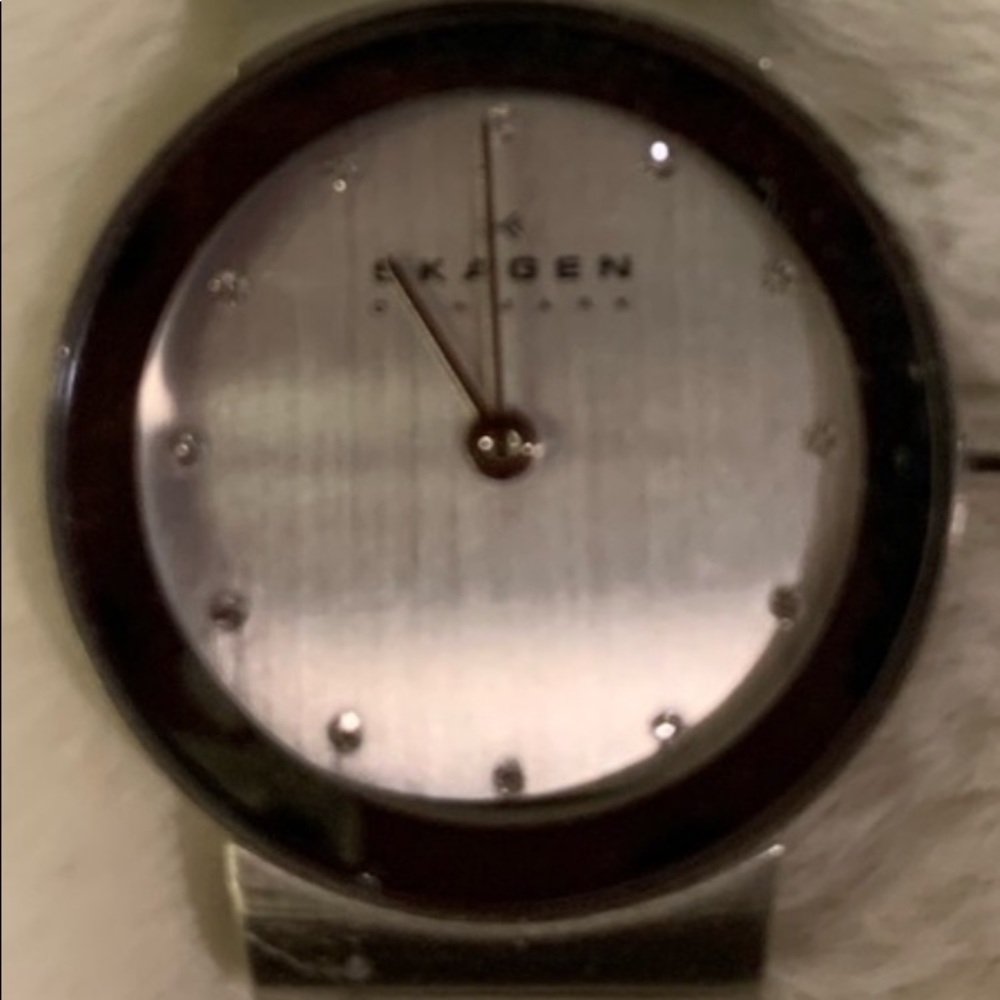 SOLD SOLD Bulova, Citizen, Skagen, Seiko, just to name a few - Picture 11 of 12